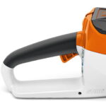 STIHL-MSA-140-C-B-Idealna-pilarka-do-pielegnacji-ogrodow-Zestaw-z-akumulatorem-2-AK-30-i-ladowarka_5B239715D_1200.jpg