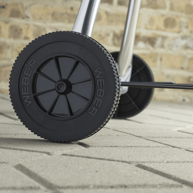 Weber Compact Kettle - Wytrzymałe koła