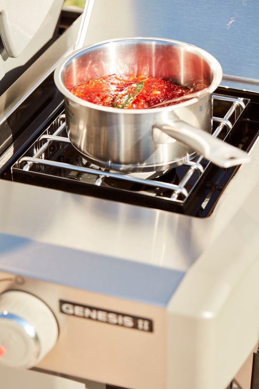 Genesis II EP-335 GBS - Model z dodatkowym palnikiem Sear-Station