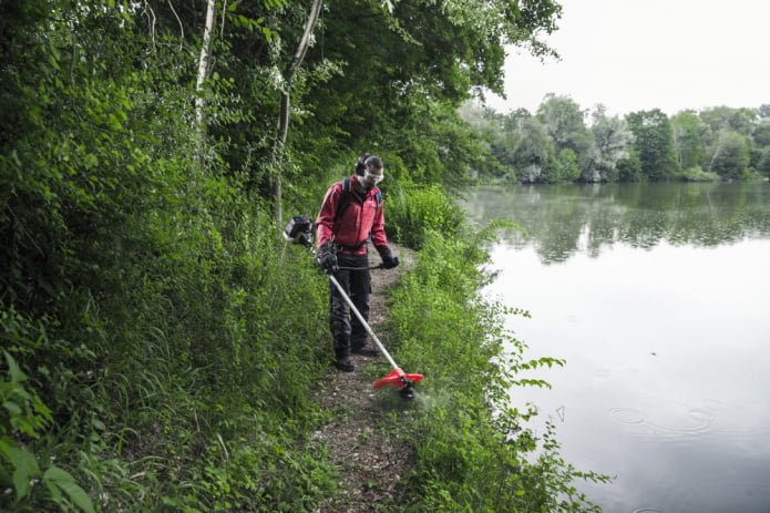 SOLO by AL-KO 116 B - Posiada system antywibracyjny