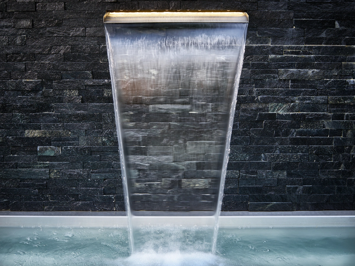 Oase Waterfall 60 XL - Wykonana ze stali nierdzewnej wysokiej jakości