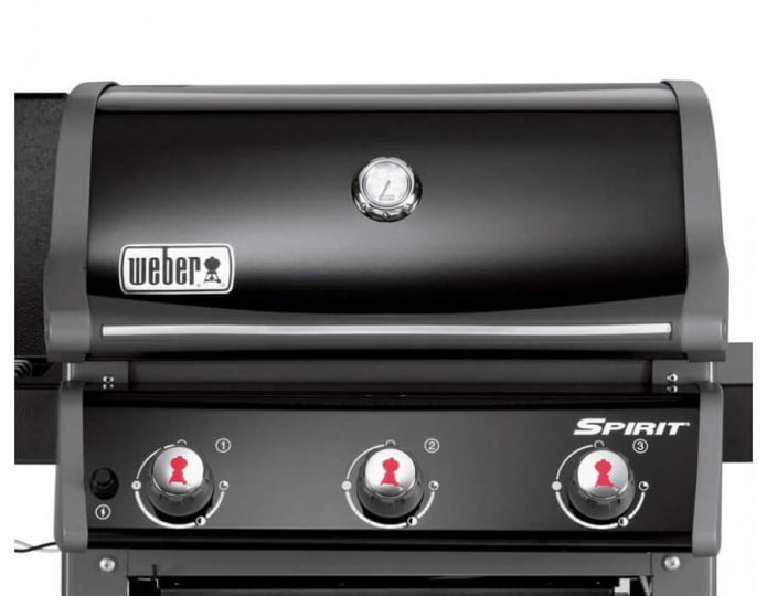 Spirit Original E-320 - Grill oferuje w swoim wyposażeniu specjalne szyny aromatyzujące