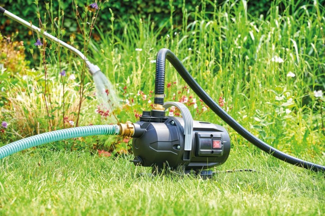 Pontec PondoGarde 3800 - Model z silnikiem kondensatorowym o mocy 650 W posiada bezpiecznik termiczny chroniący przed przeciążeniem oraz przegrzaniem