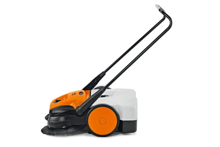 Stihl KG 770 - System zamiatania STIHL MultiClean PLUS