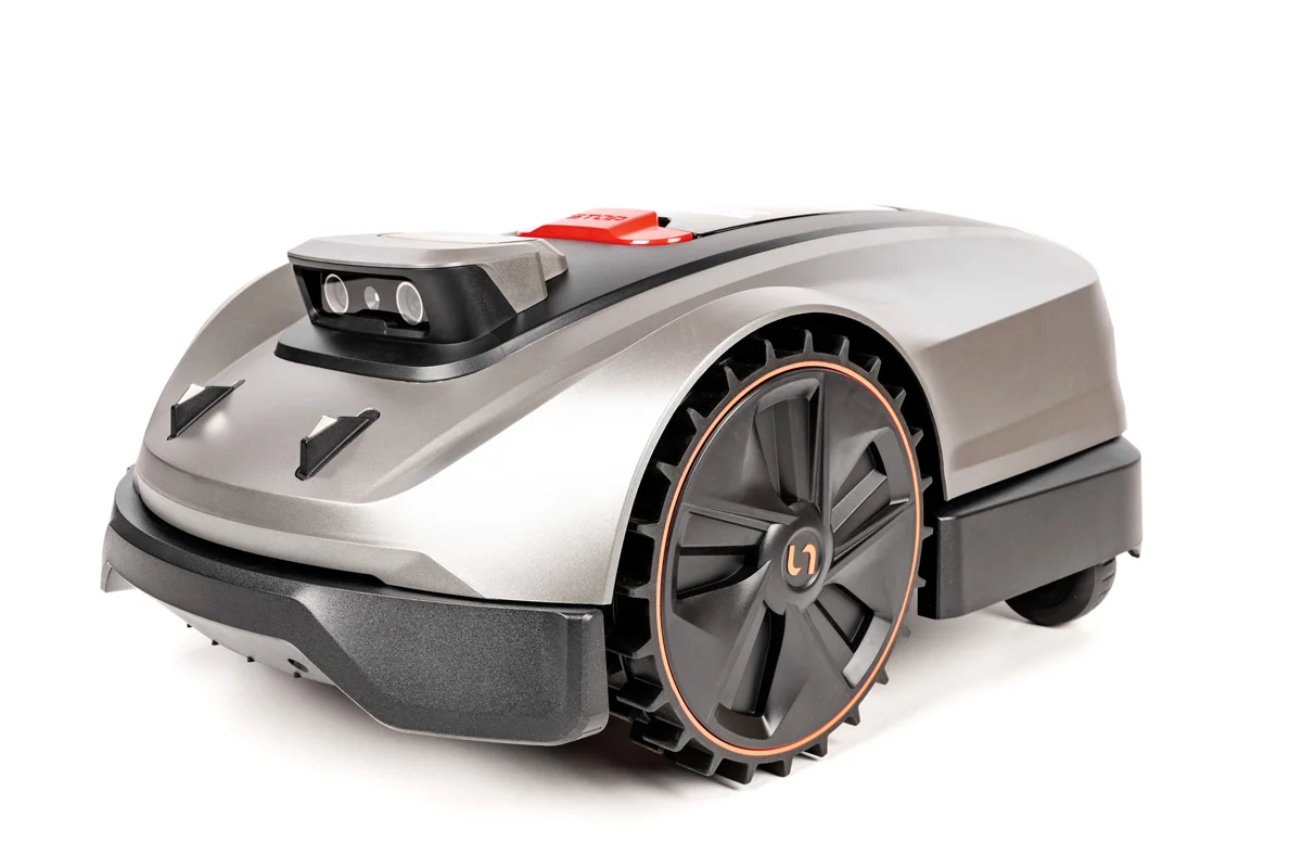 Cedrus by Sunseeker X3 – Robot koszący z RTK